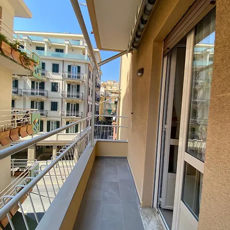 Corso Dante's Paradise Purple - Exclusive In Apartmán